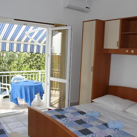Apartmani Anitas Gradac  Bagian luar foto