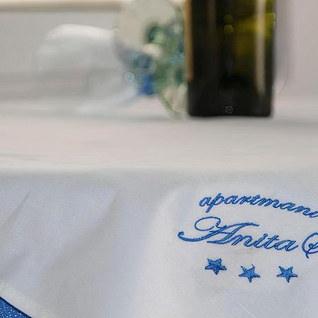 Apartmani Anitas Gradac  Bagian luar foto