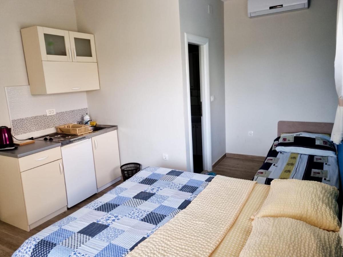 Apartmani Anitas Gradac  Bagian luar foto