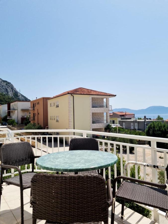 Apartmani Anitas Gradac  Bagian luar foto
